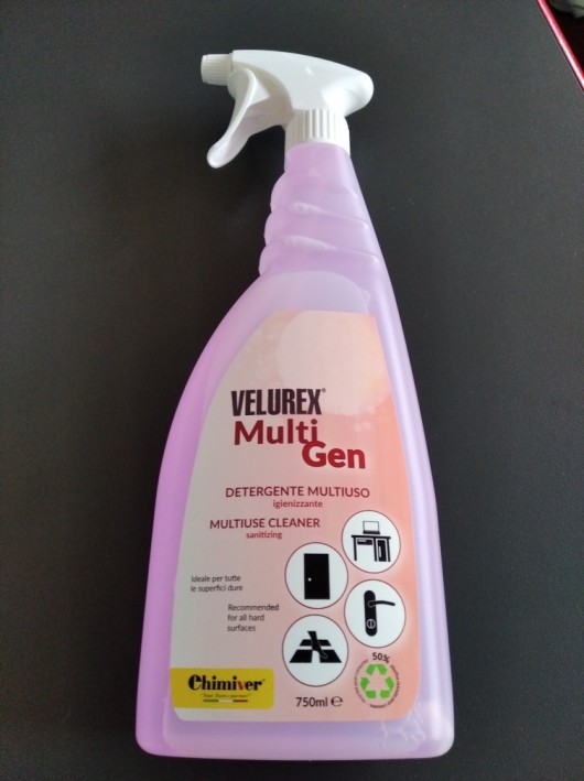 DETERGENTE IGIENIZZANTE MULTIUSO